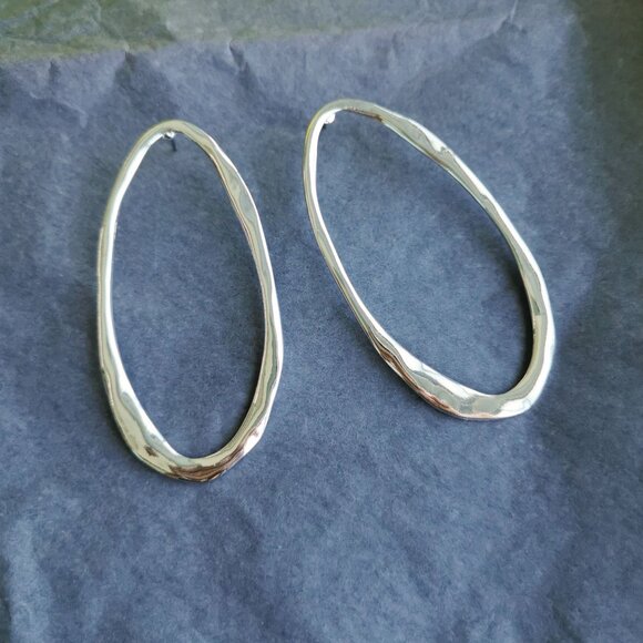 Robert Lee Morris Silver Plated Elongated Oval Hoop Earrings Modern Chic - Picture 2 of 4